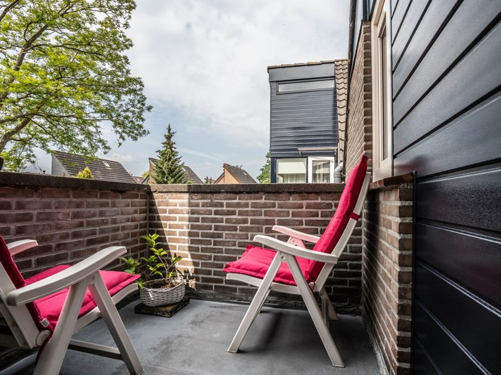 Rosmolen 85, Ridderkerk