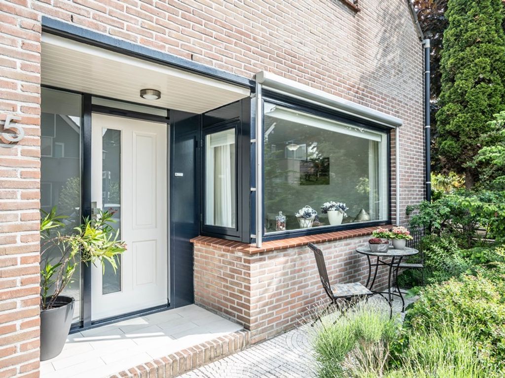 Rosmolen 85, Ridderkerk