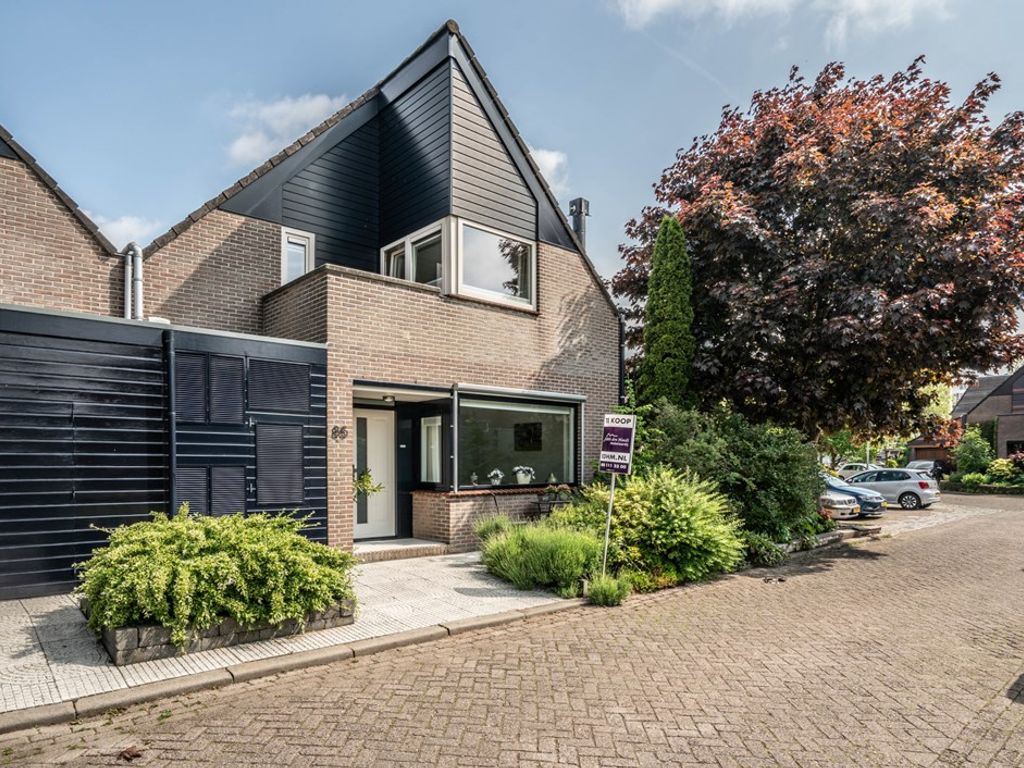 Rosmolen 85, Ridderkerk