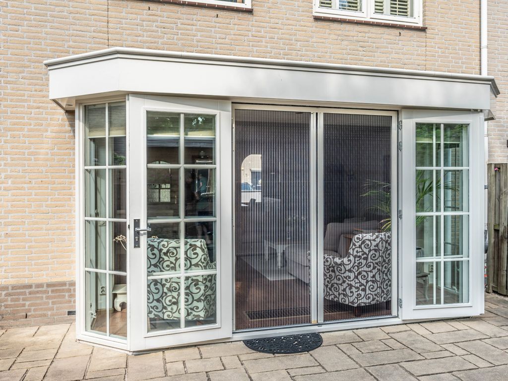 Clara Wichmannstraat 22, RIDDERKERK