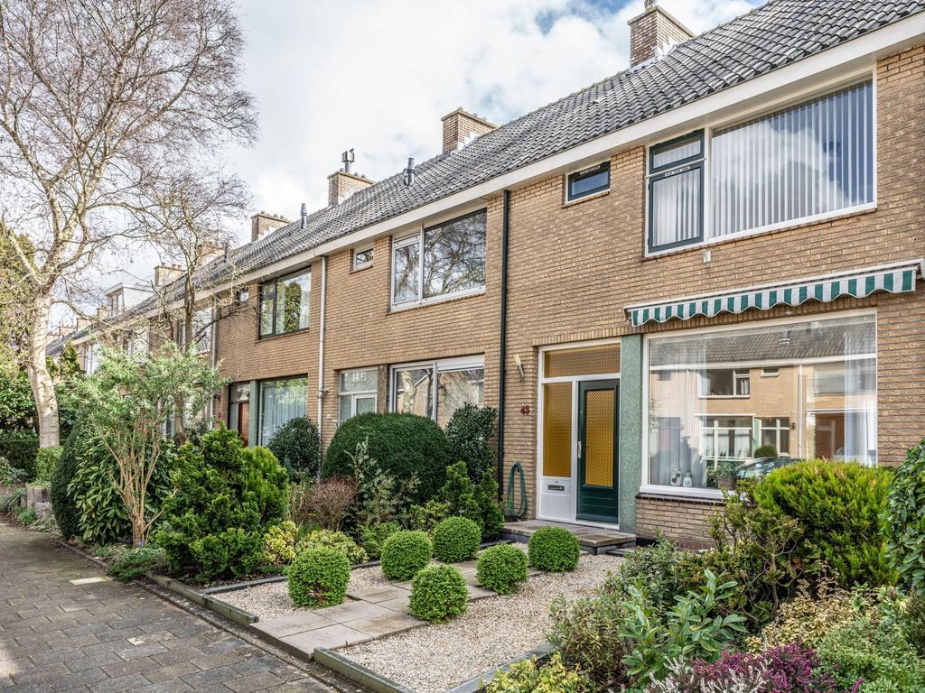 Couperusstraat 43, RIDDERKERK