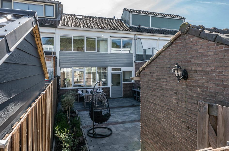 Graaf Florisstraat 18