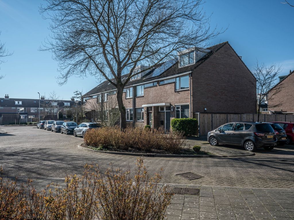 Forel 6, Ridderkerk