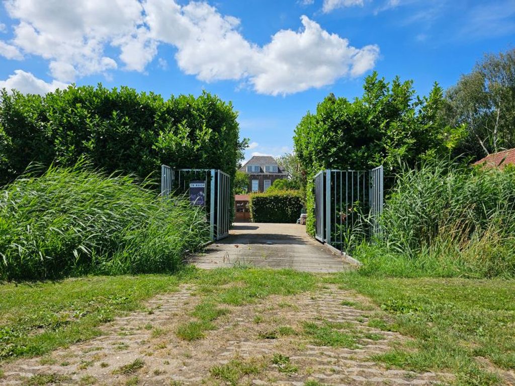 Ringdijk 136, RIDDERKERK