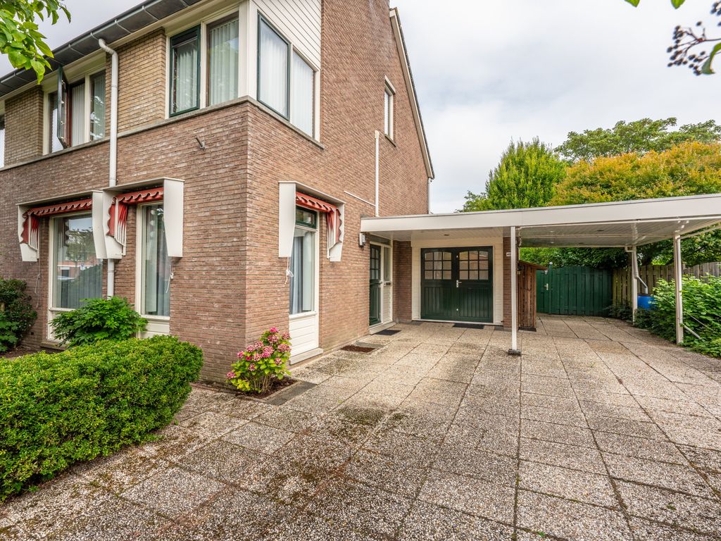 Pelikaan 40a, RIDDERKERK