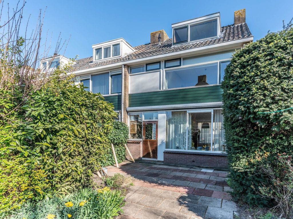 Ravelstraat 1, Ridderkerk