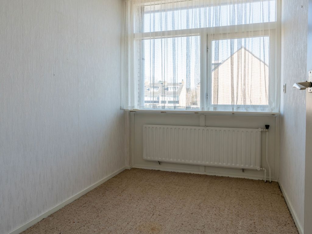 Ravelstraat 1, Ridderkerk