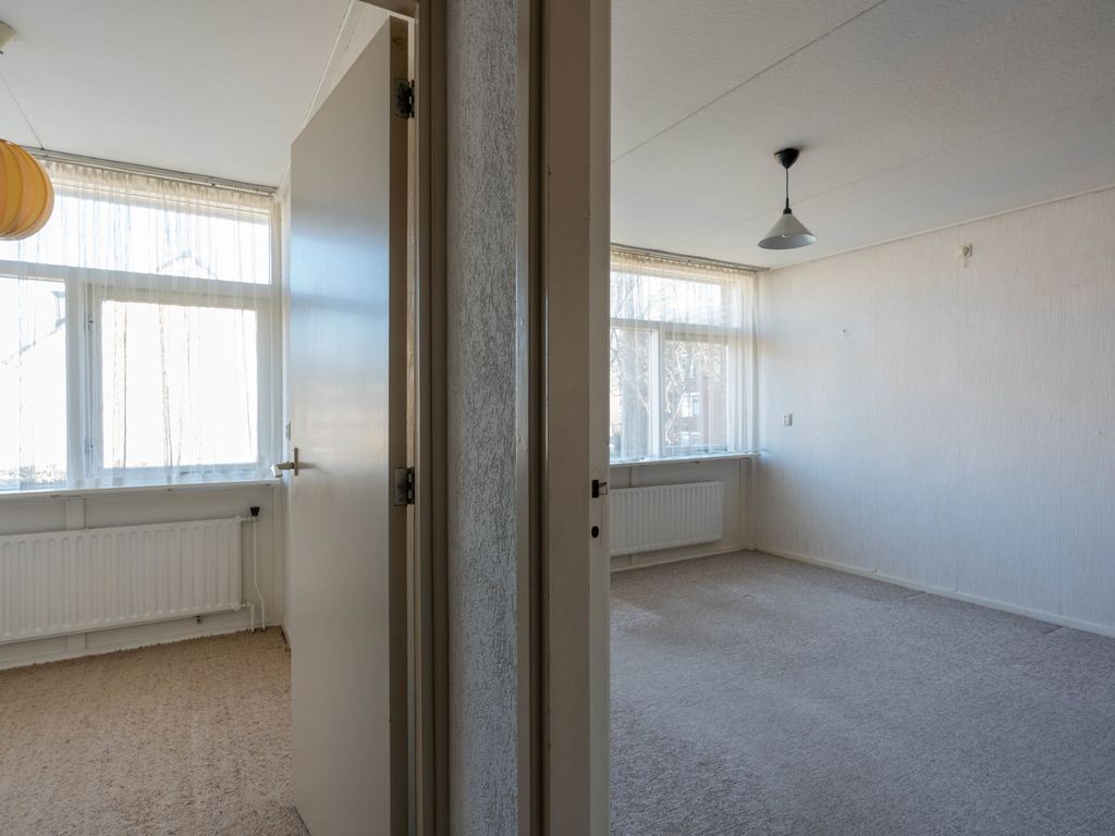 Ravelstraat 1, Ridderkerk
