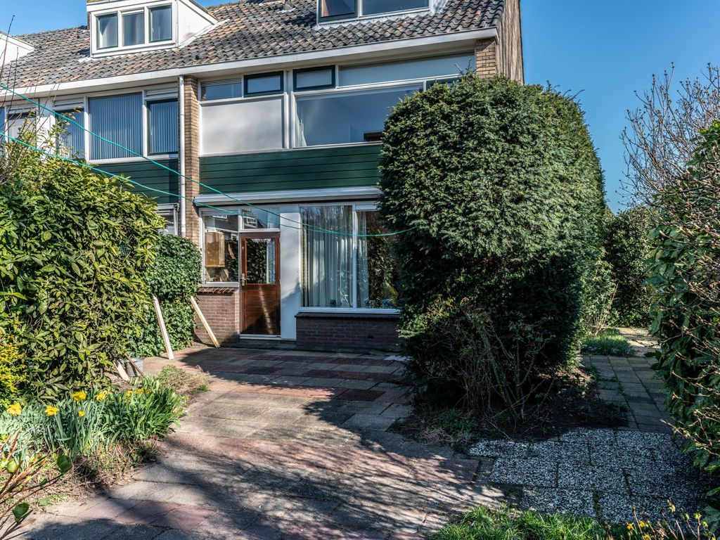 Ravelstraat 1, Ridderkerk