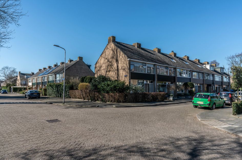 Ravelstraat 1