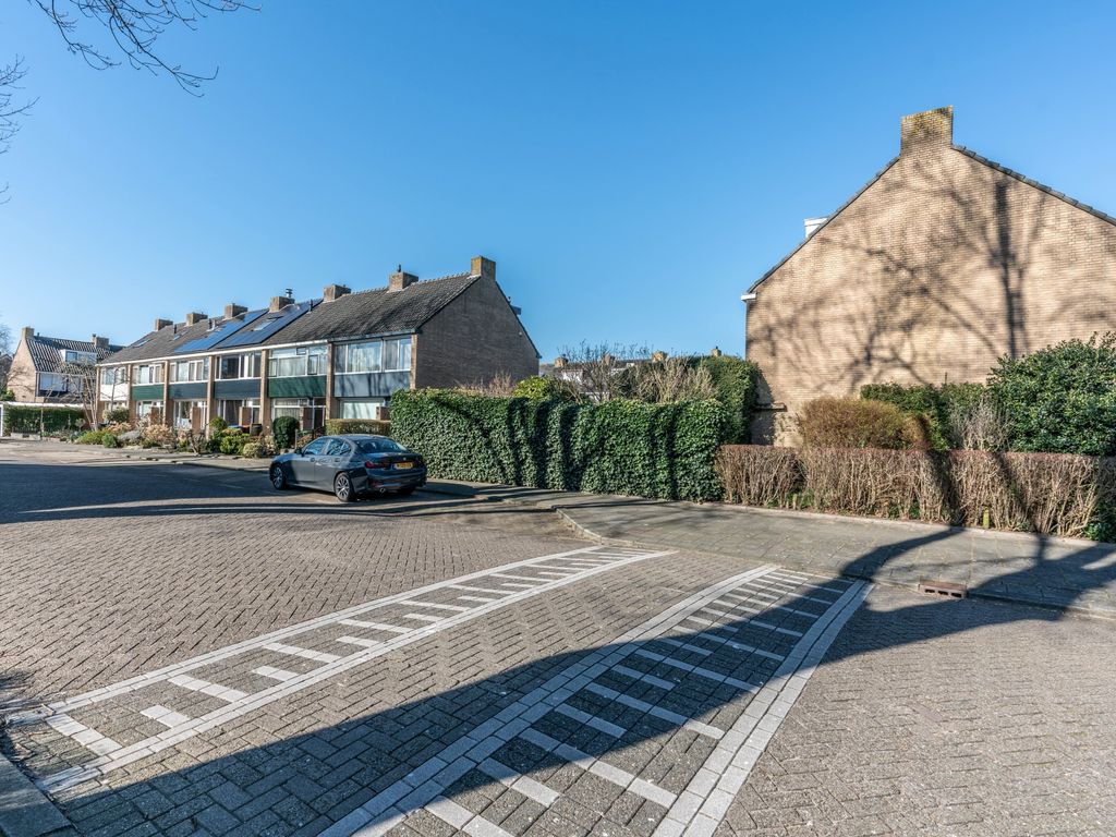 Ravelstraat 1, Ridderkerk