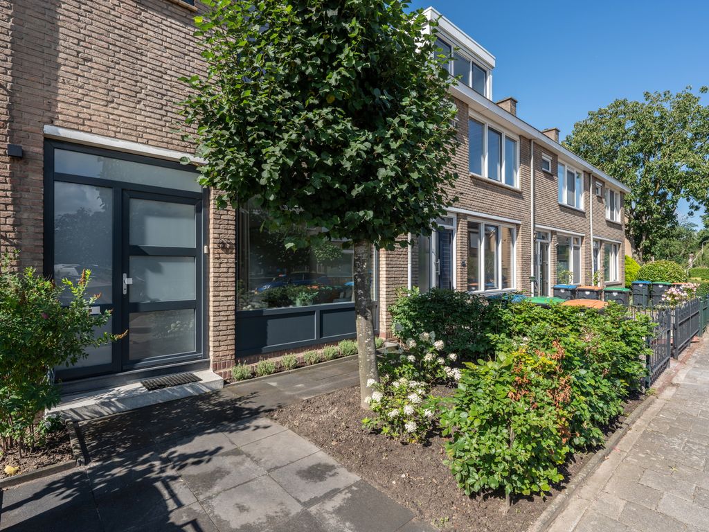 Bernhard Zweersstraat 67, RIDDERKERK