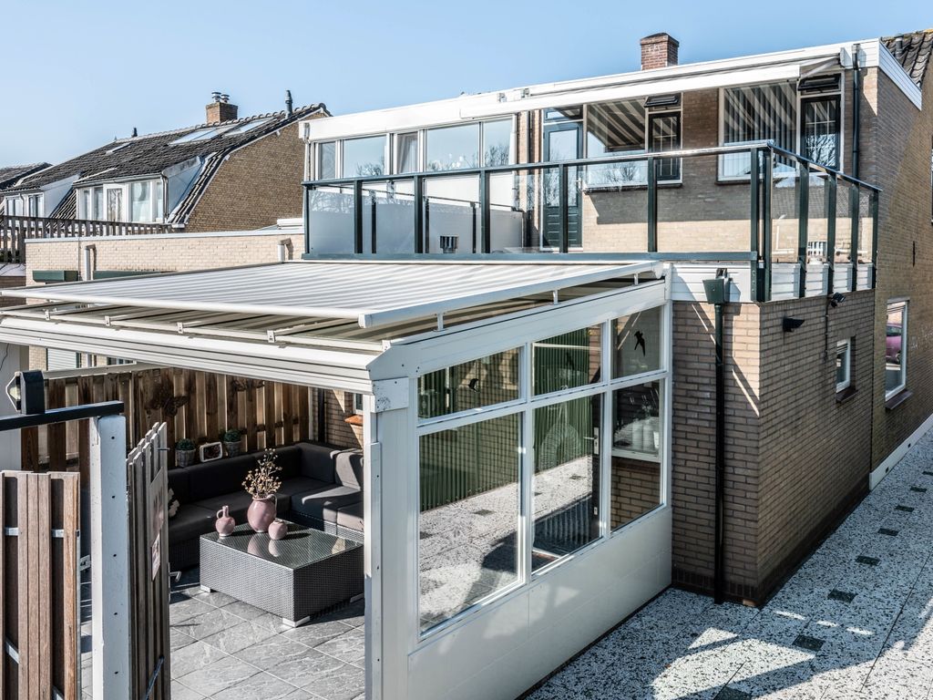 Kerkweg 37, Ridderkerk