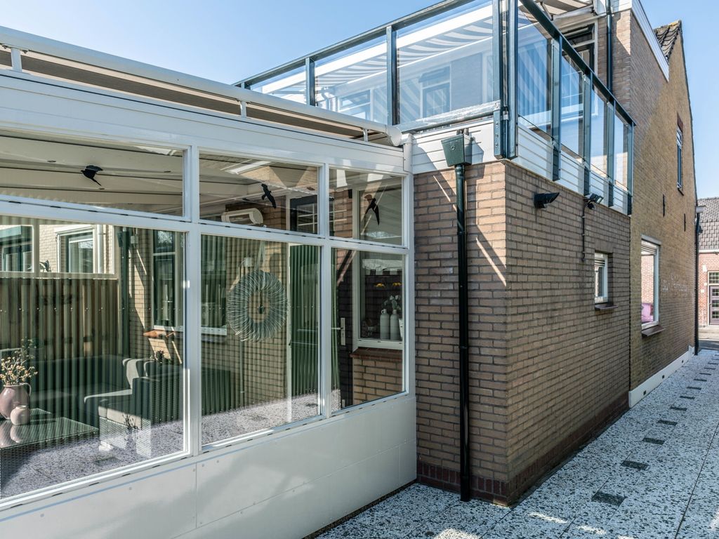 Kerkweg 37, Ridderkerk