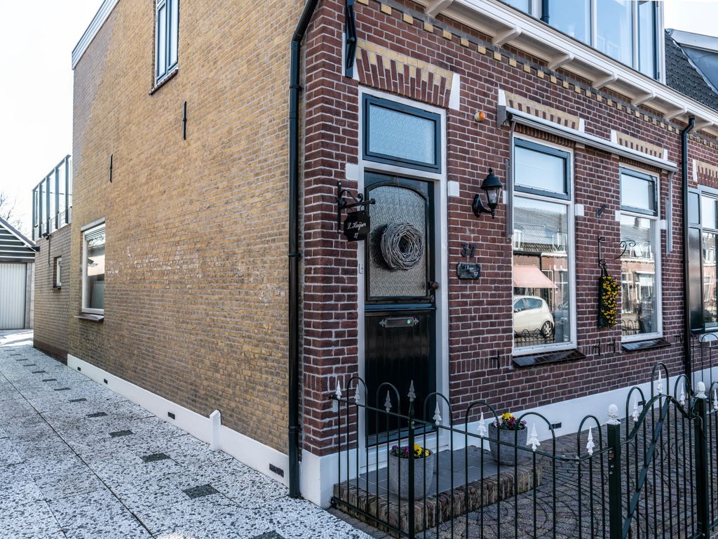 Kerkweg 37, Ridderkerk