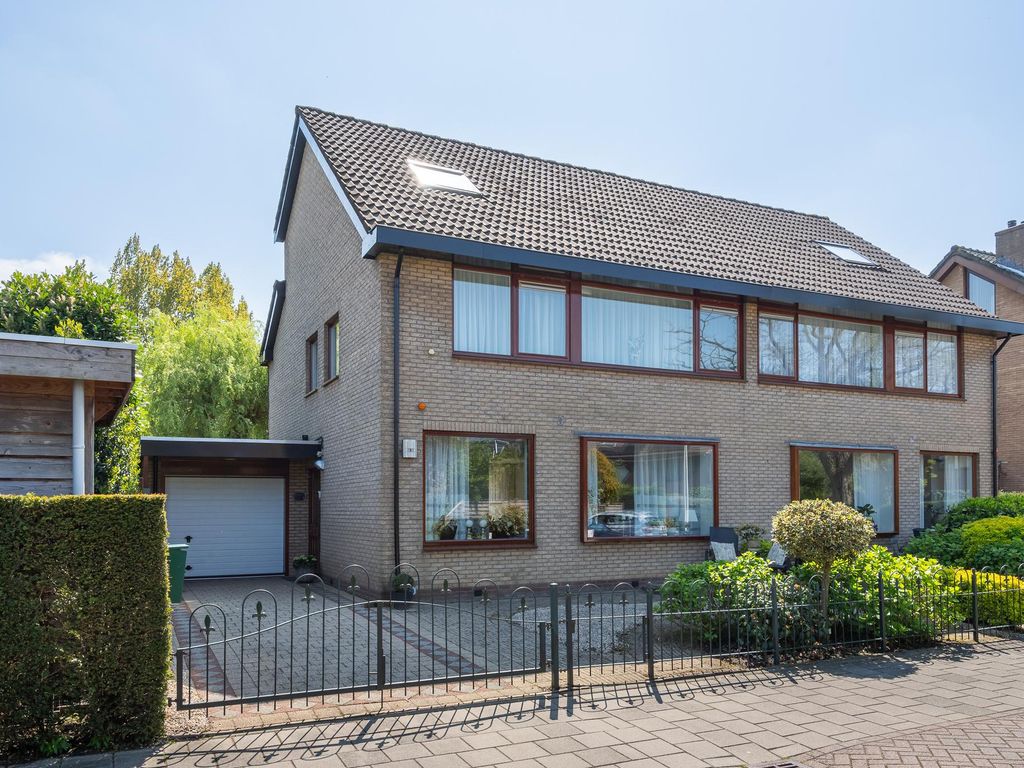 Roerdomp 1, RIDDERKERK