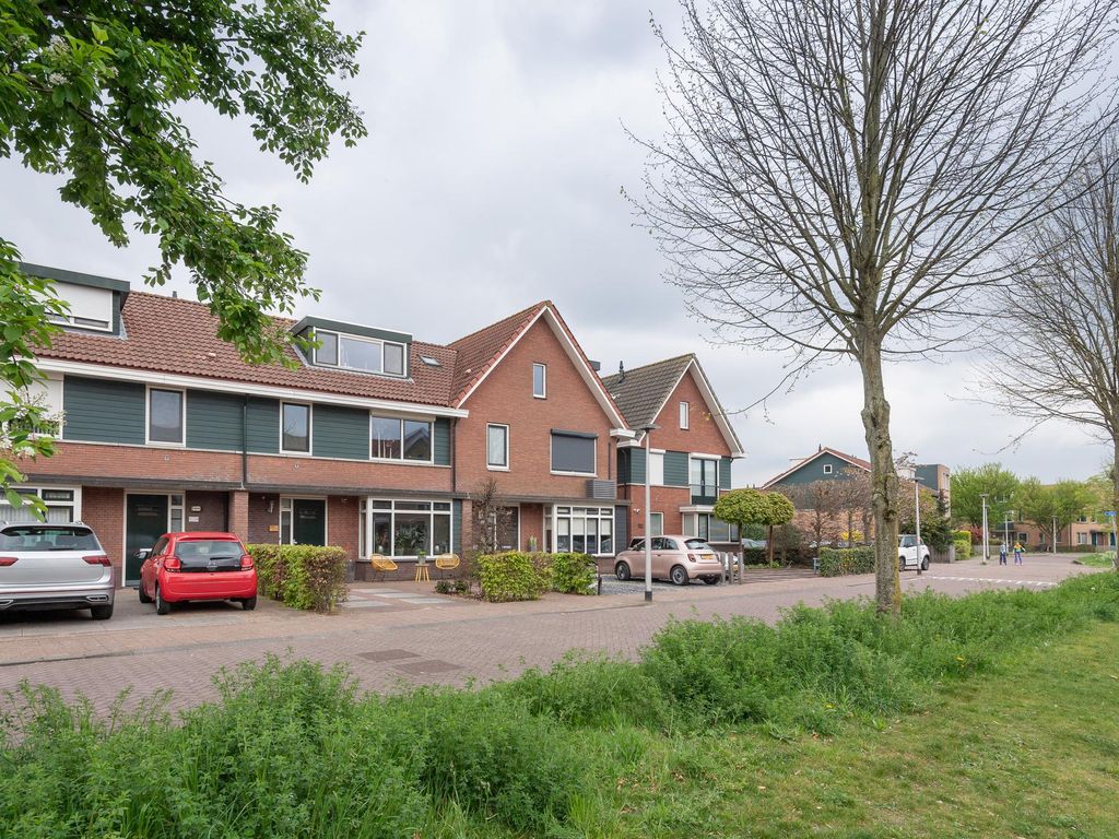 Hooftlaantje 136, HENDRIK-IDO-AMBACHT