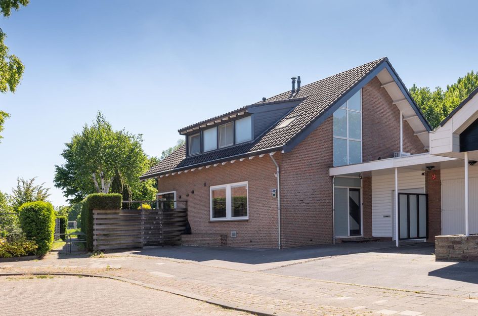Pelikaan 99