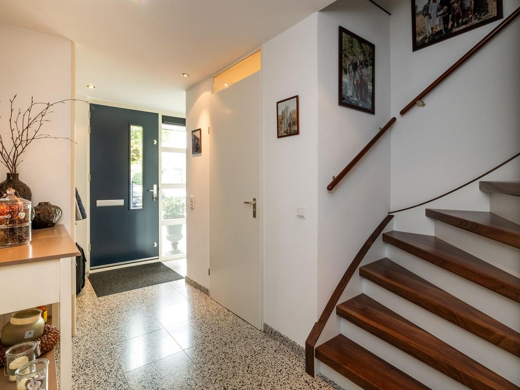 Clara Wichmannstraat 100, Ridderkerk