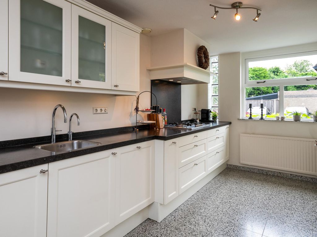 Clara Wichmannstraat 100, Ridderkerk