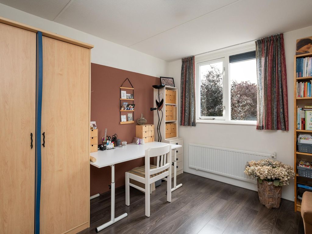 Clara Wichmannstraat 100, Ridderkerk