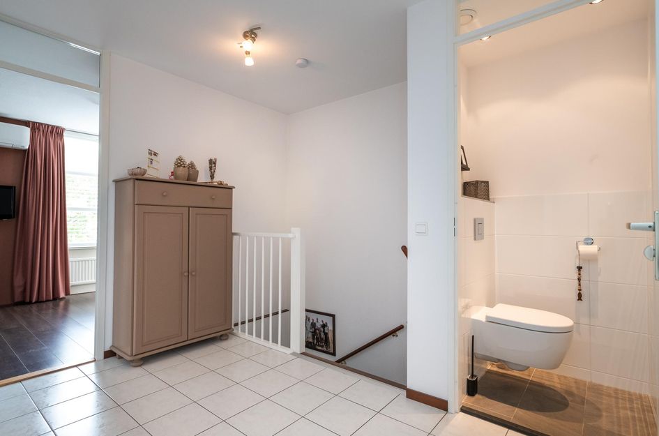 Clara Wichmannstraat 100