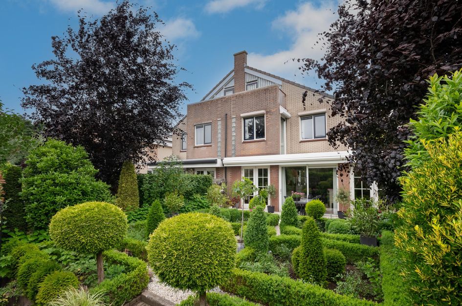 Clara Wichmannstraat 100