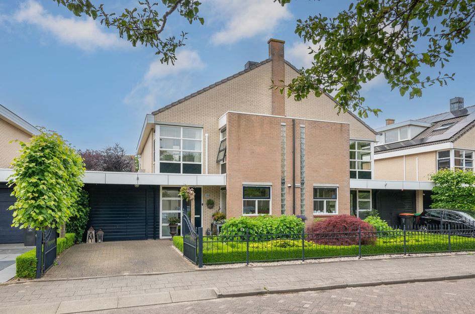 Clara Wichmannstraat 100