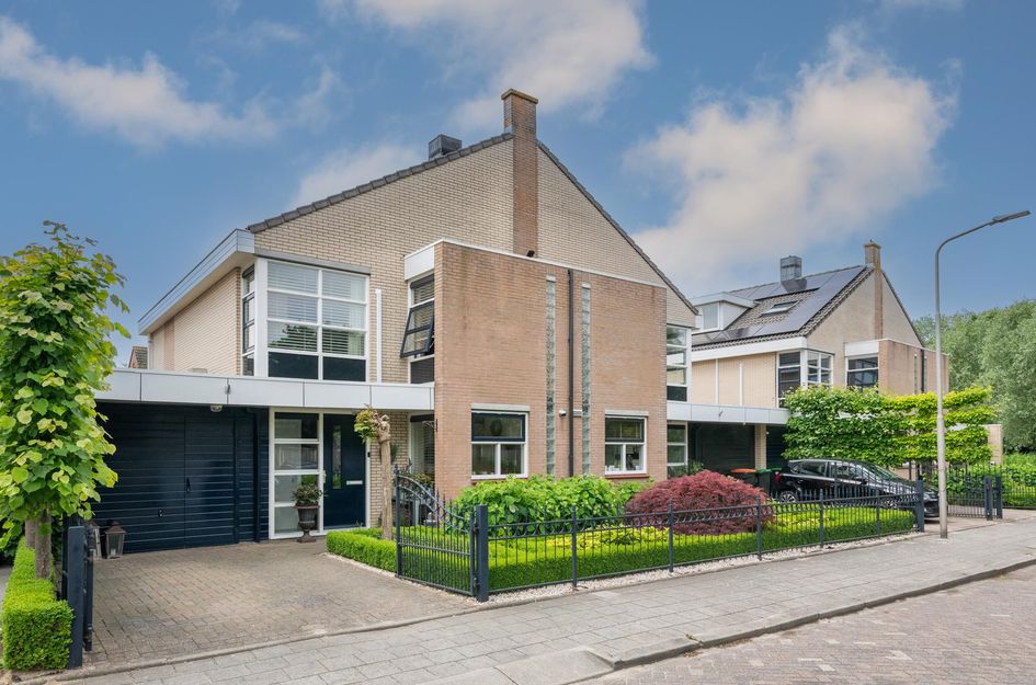 Clara Wichmannstraat 100