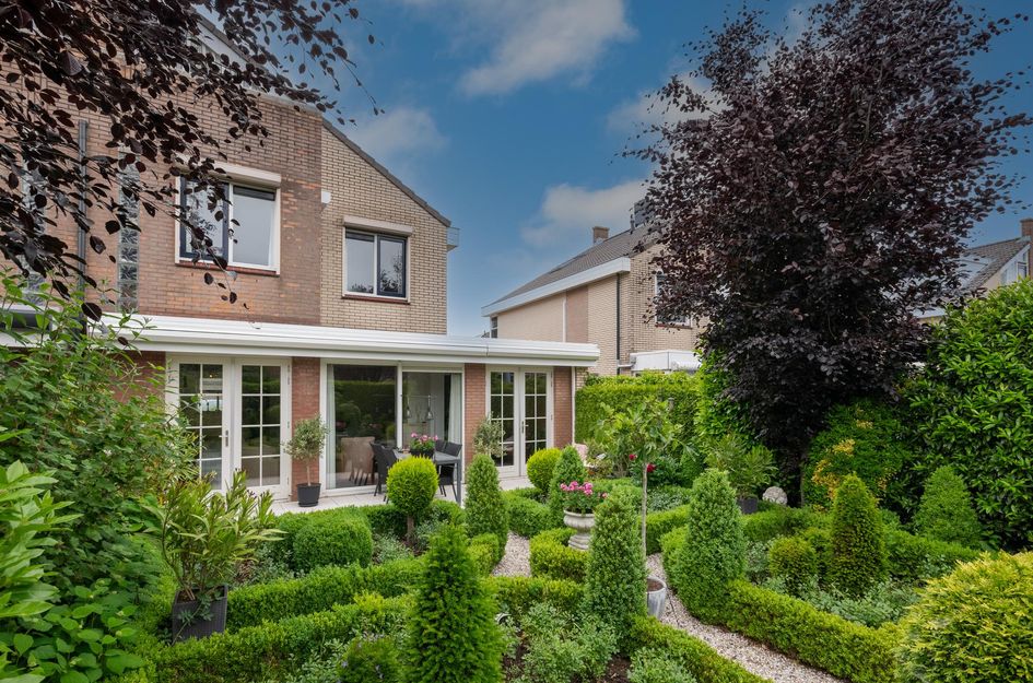 Clara Wichmannstraat 100