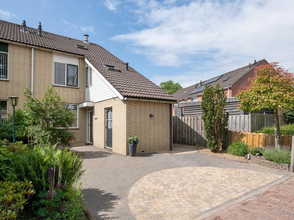 Fazant 142, Ridderkerk