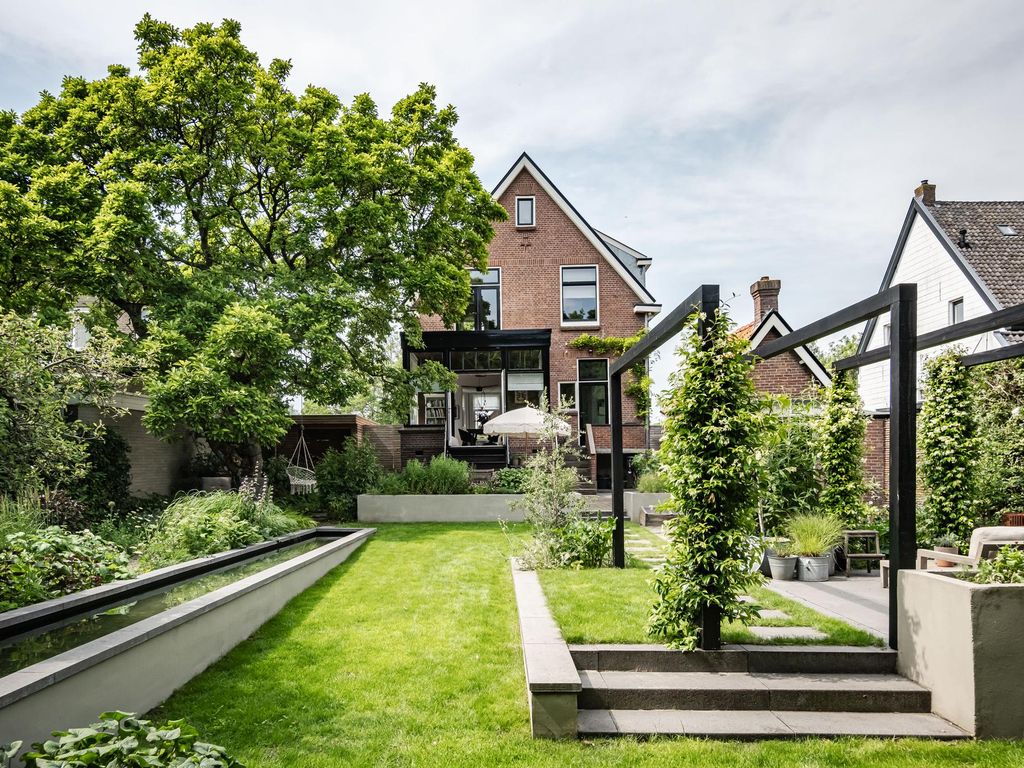 Lagendijk 111, Ridderkerk