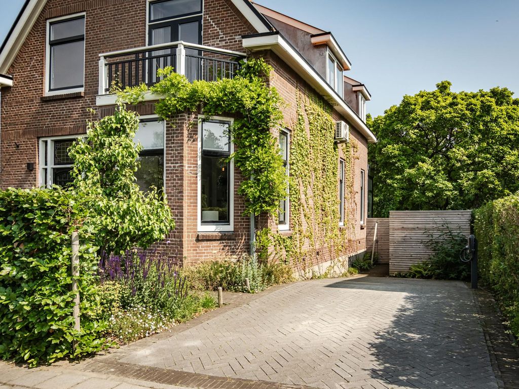 Lagendijk 111, Ridderkerk