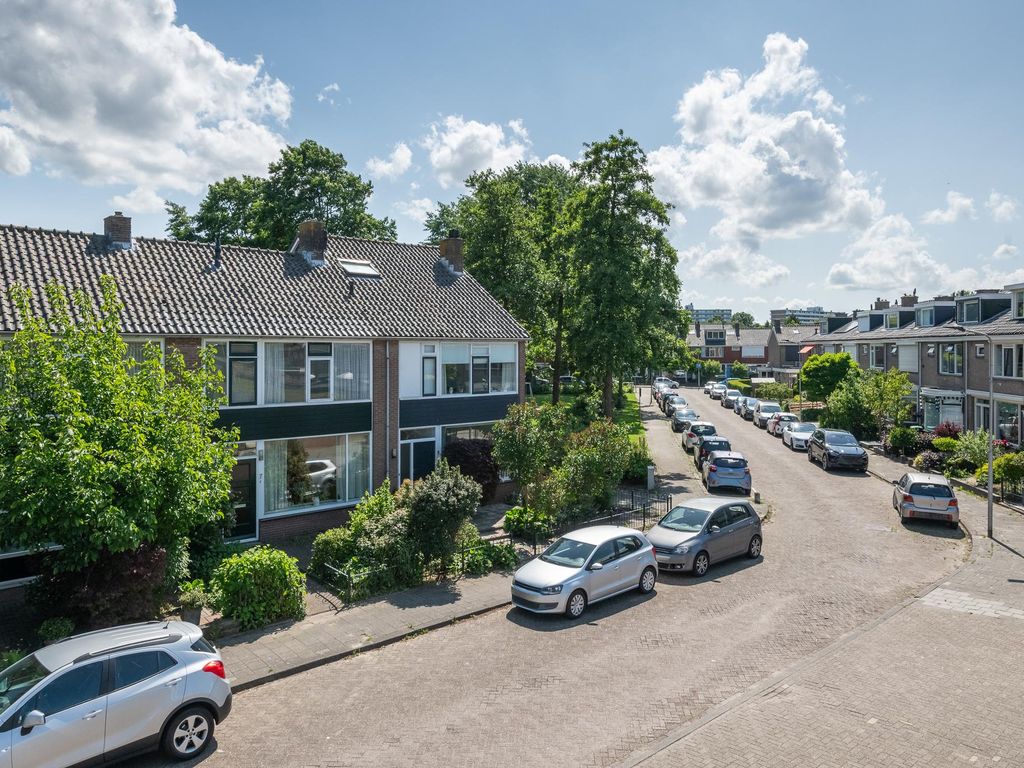 Ir. Albardastraat 7, Ridderkerk