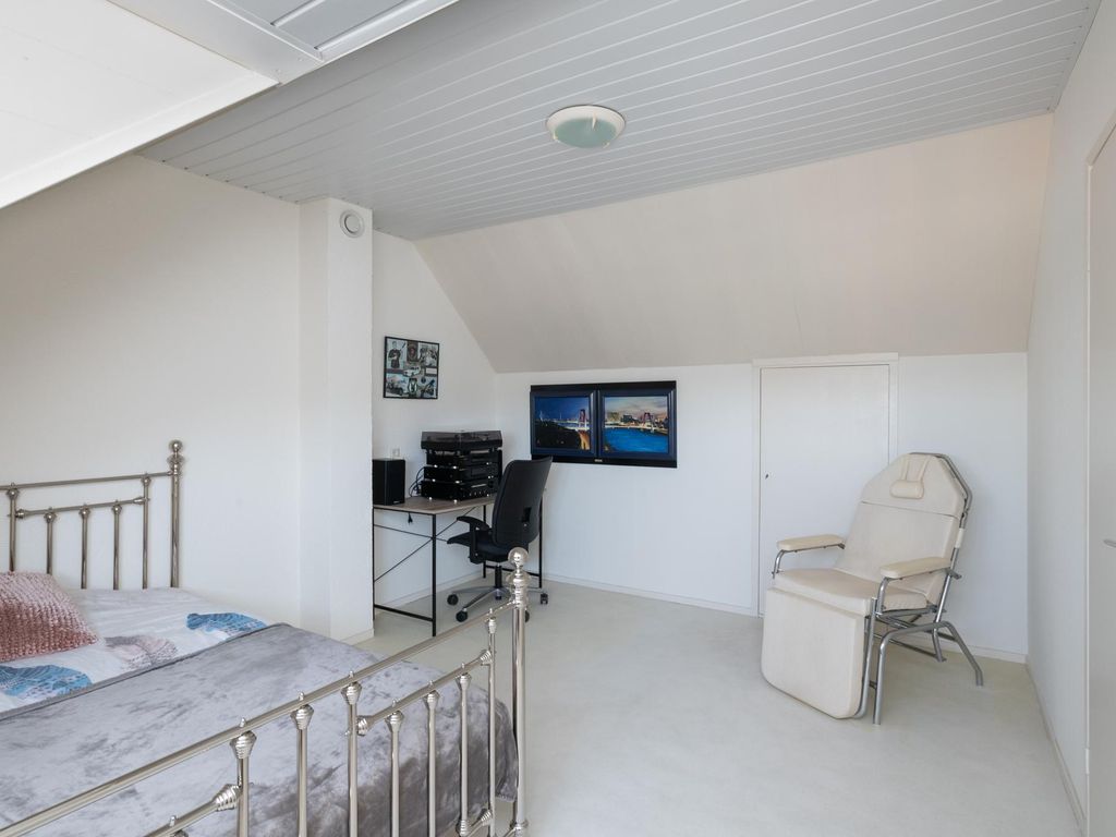 Lingestraat 6, RIDDERKERK