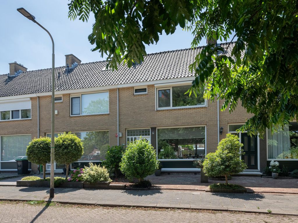 Lingestraat 6, RIDDERKERK