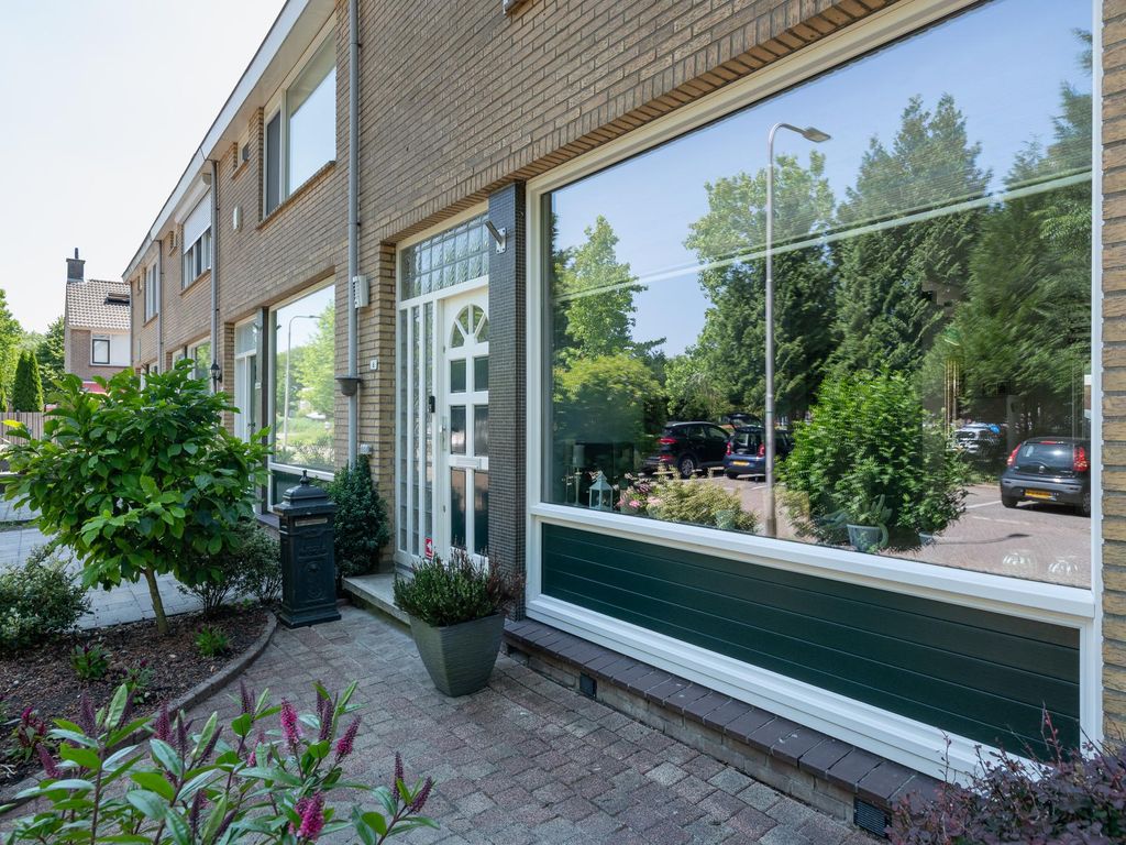 Lingestraat 6, RIDDERKERK