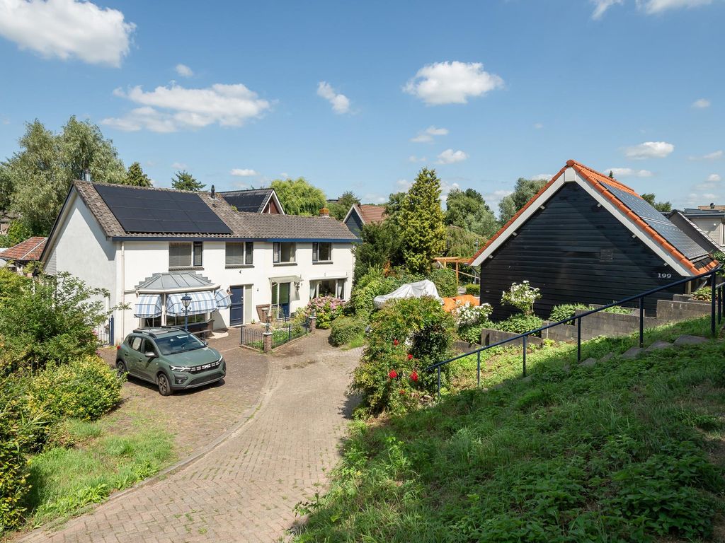 Middenmolendijk 197, Ridderkerk