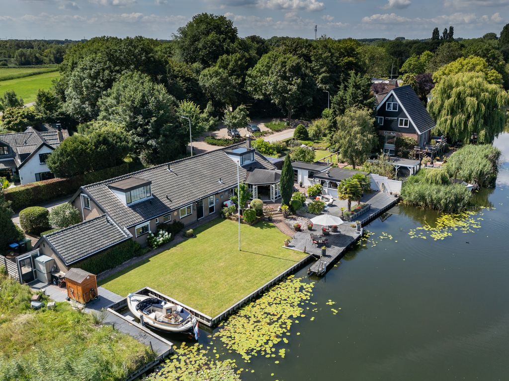 Achterambachtseweg 9, HENDRIK-IDO-AMBACHT
