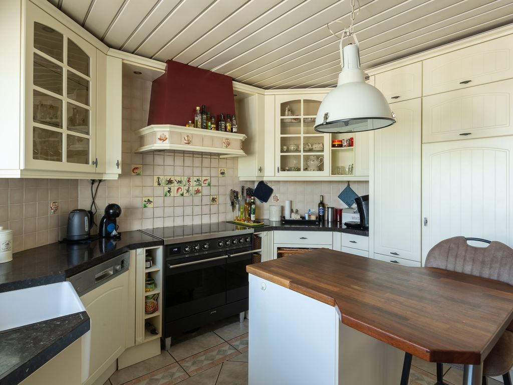 Achterambachtseweg 9, HENDRIK-IDO-AMBACHT
