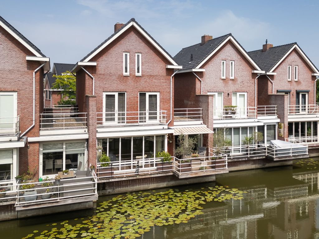 Waterland 57, Ridderkerk