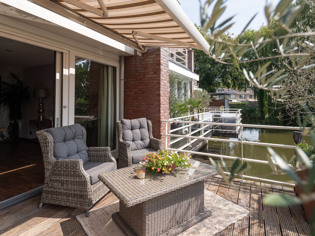 Waterland 57, Ridderkerk