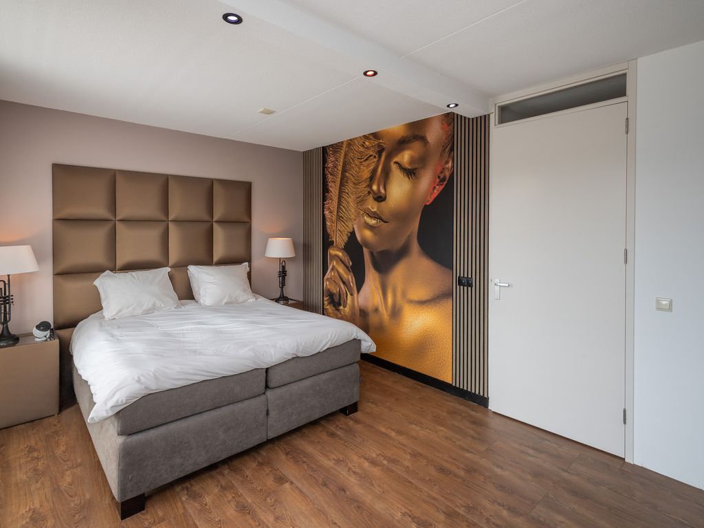 Waterland 57, Ridderkerk