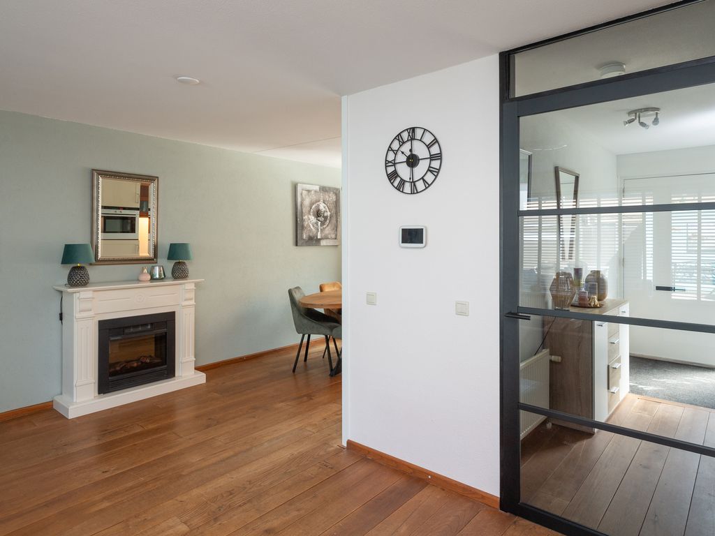 Boterbloem 28, Hendrik-Ido-Ambacht