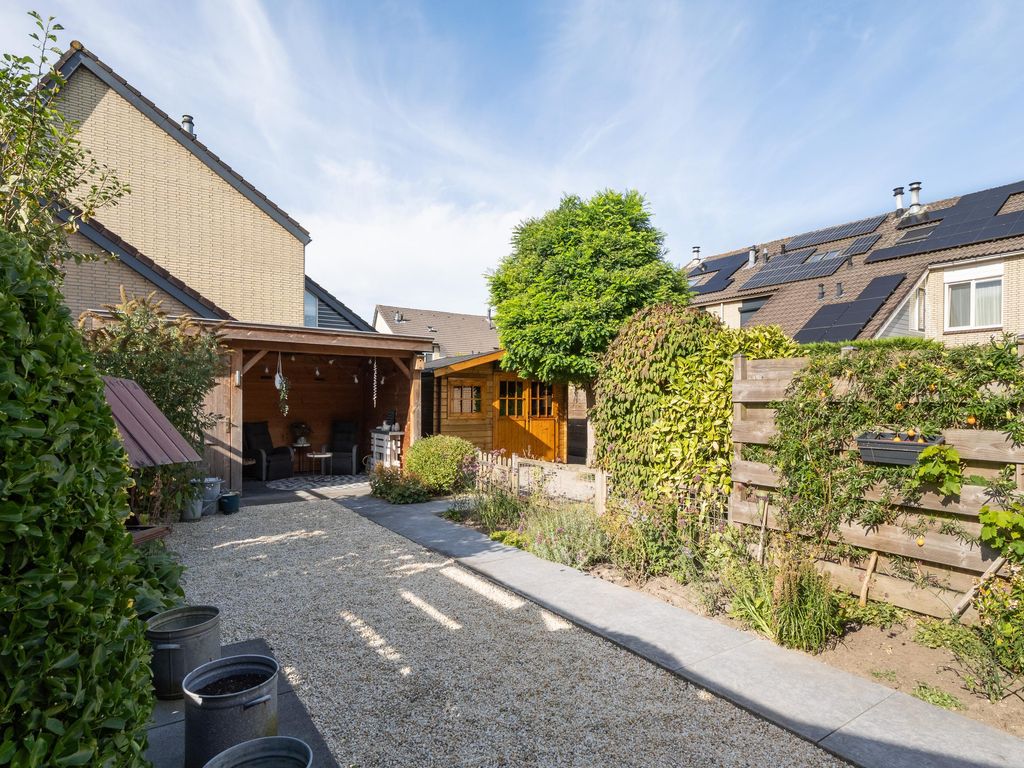 Fazant 162, Ridderkerk