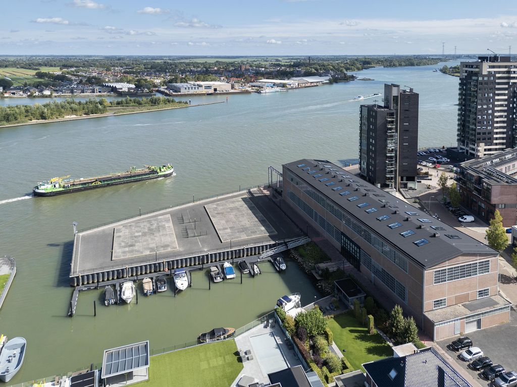 Drierivierenlaan 43, Ridderkerk