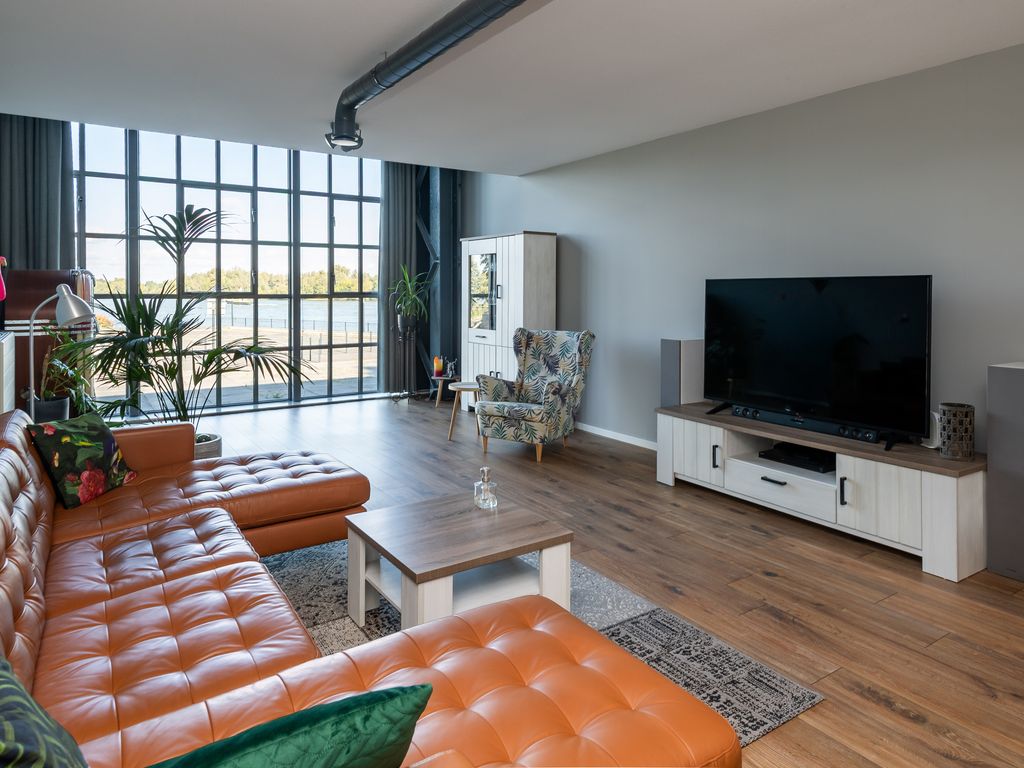 Drierivierenlaan 43, Ridderkerk