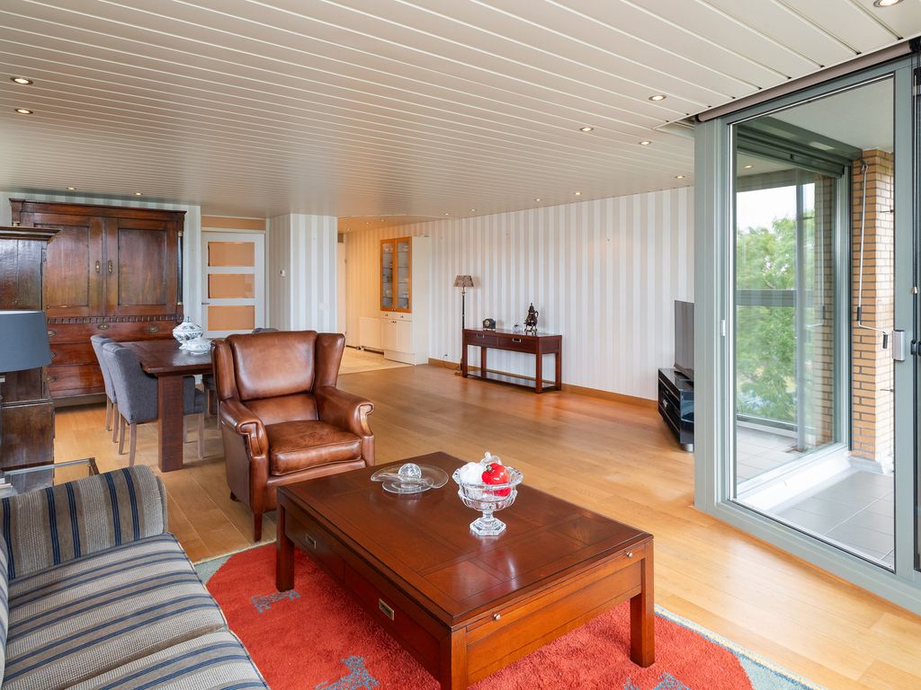Erasmuspark 118, Ridderkerk