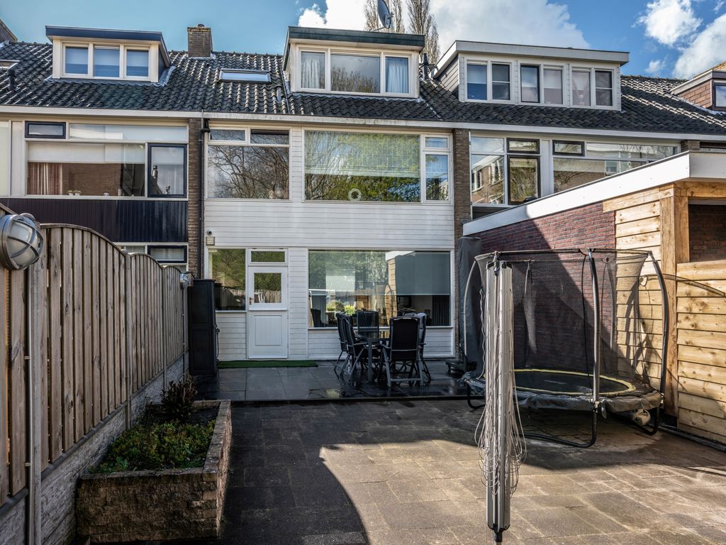 Albert Cuypstraat 58, Ridderkerk