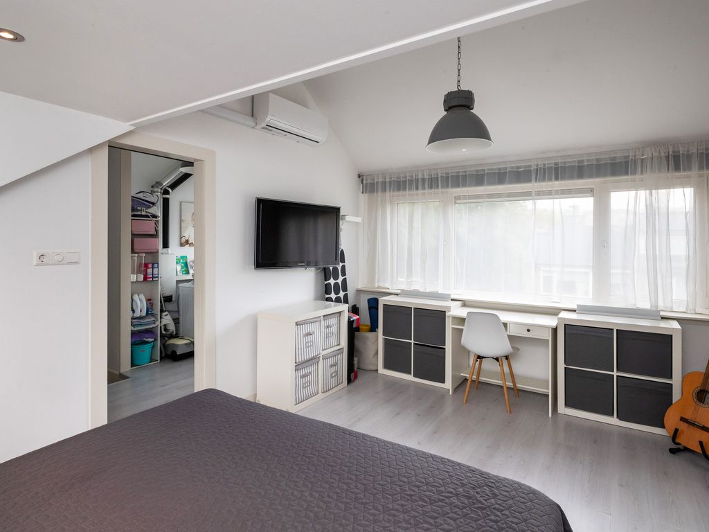 Mr. Treubstraat 10, RIDDERKERK